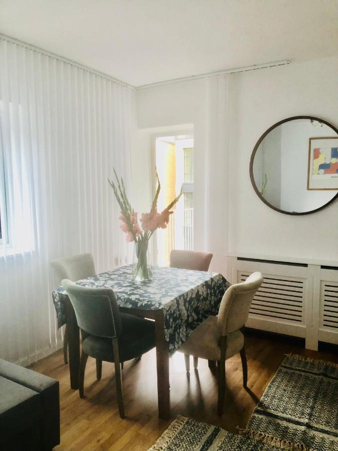 City Location- 2 Bedroom Apartment London Exteriör bild